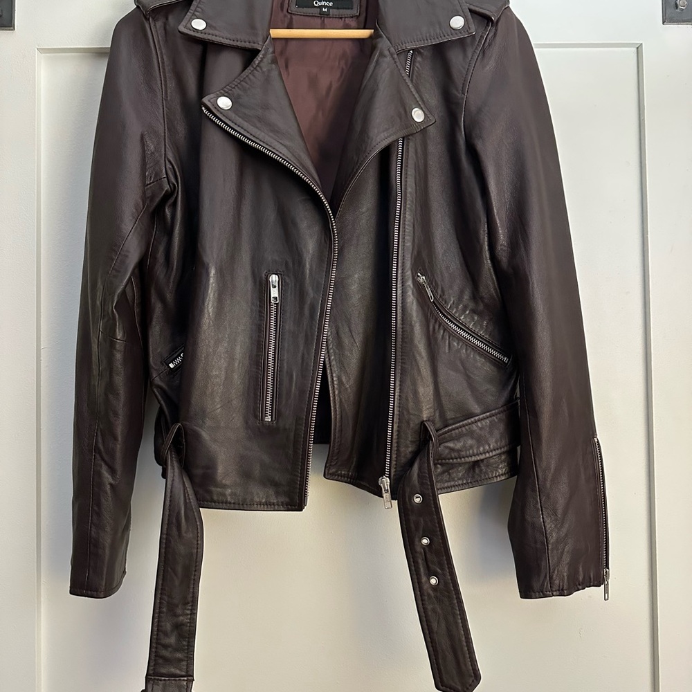 Quince “100% Leather Motorcycle Jacket” in Burgundy size Medium - Picture 5 of 10
